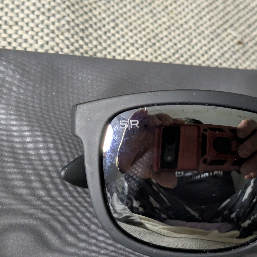 Shady Rays Polarized UV 400Black Sunglasses with Nylon Case - Picture 4 of 11
